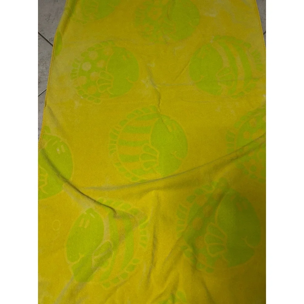 Vintage Wellspun‎ 100 percent cotton textured reversible beach towel 33